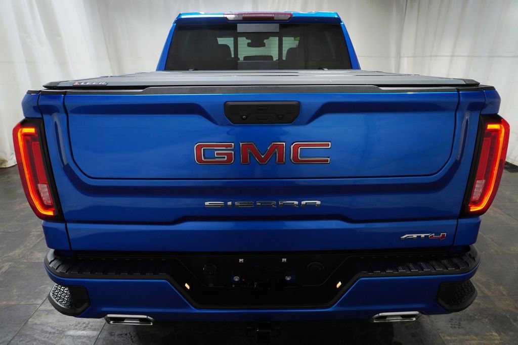 Used 2022 GMC Sierra 1500 AT4 w/ AT4 Preferred Package image 5