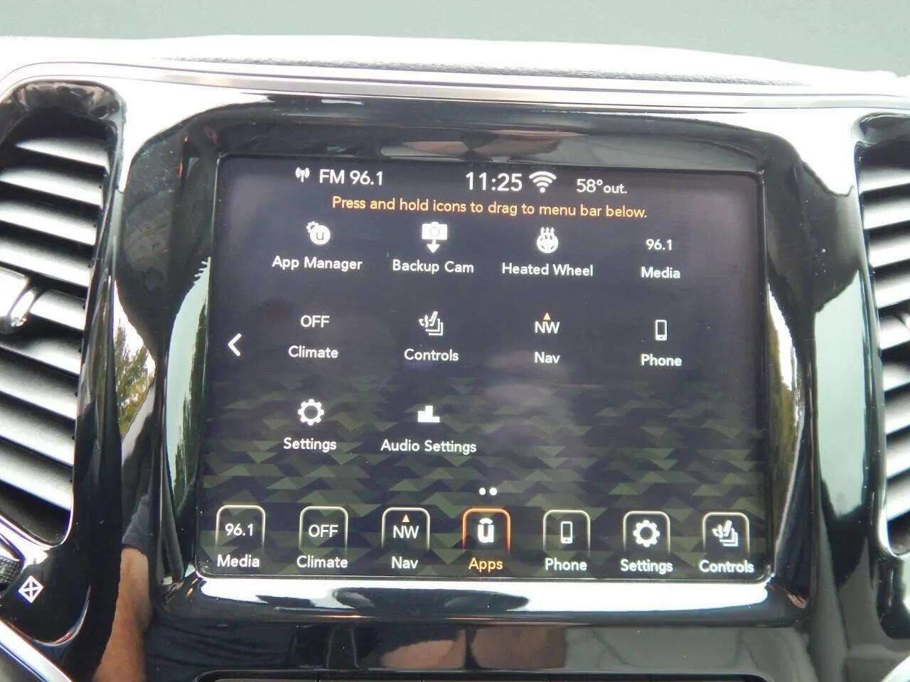 Used 2020 Jeep Cherokee Limited w/ Technology Group image 20