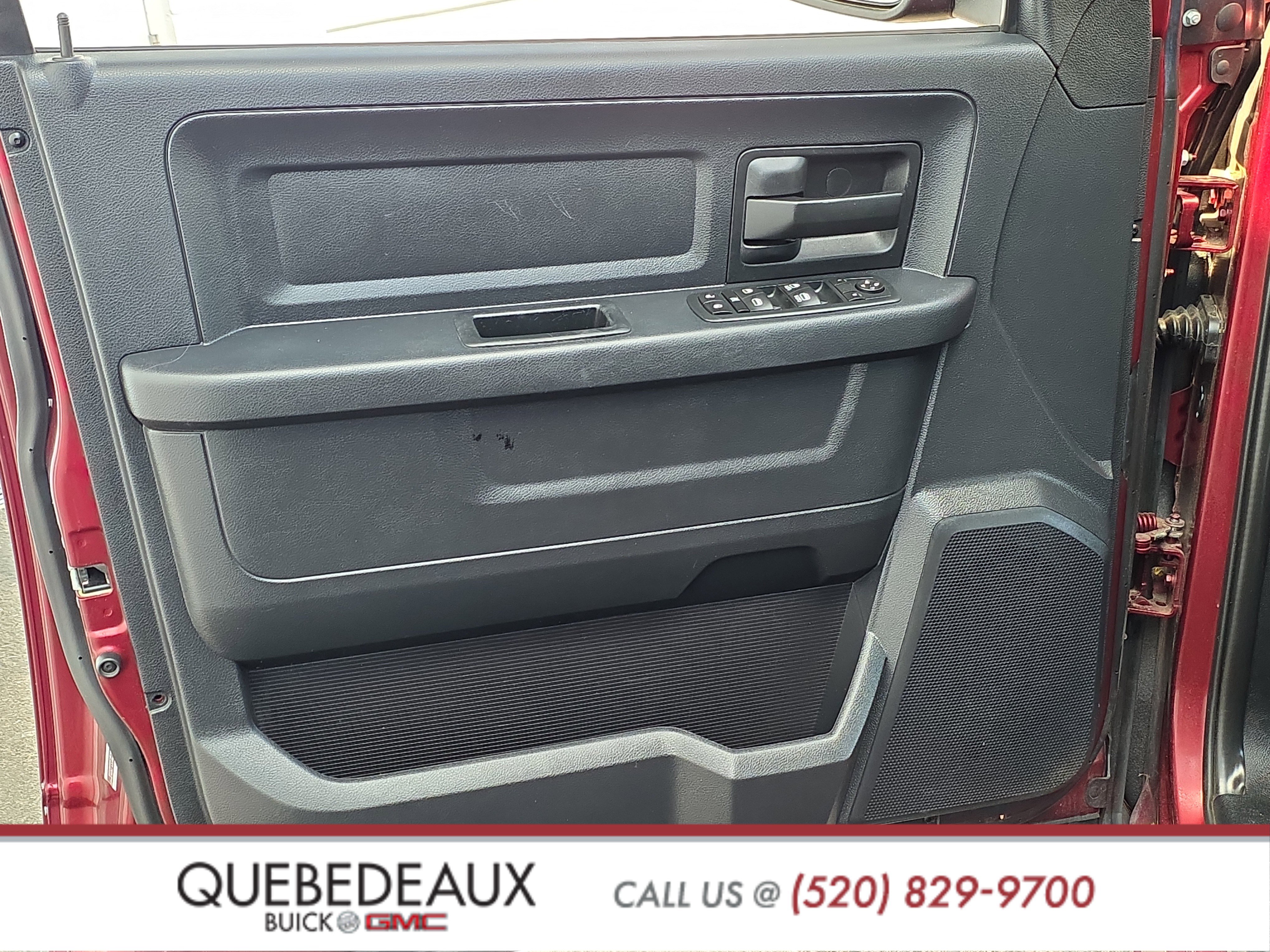 Used 2016 RAM 1500 Express RWD image 9