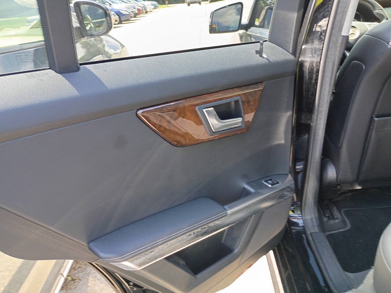 Used 2015 Mercedes-Benz GLK 350 4MATIC image 22