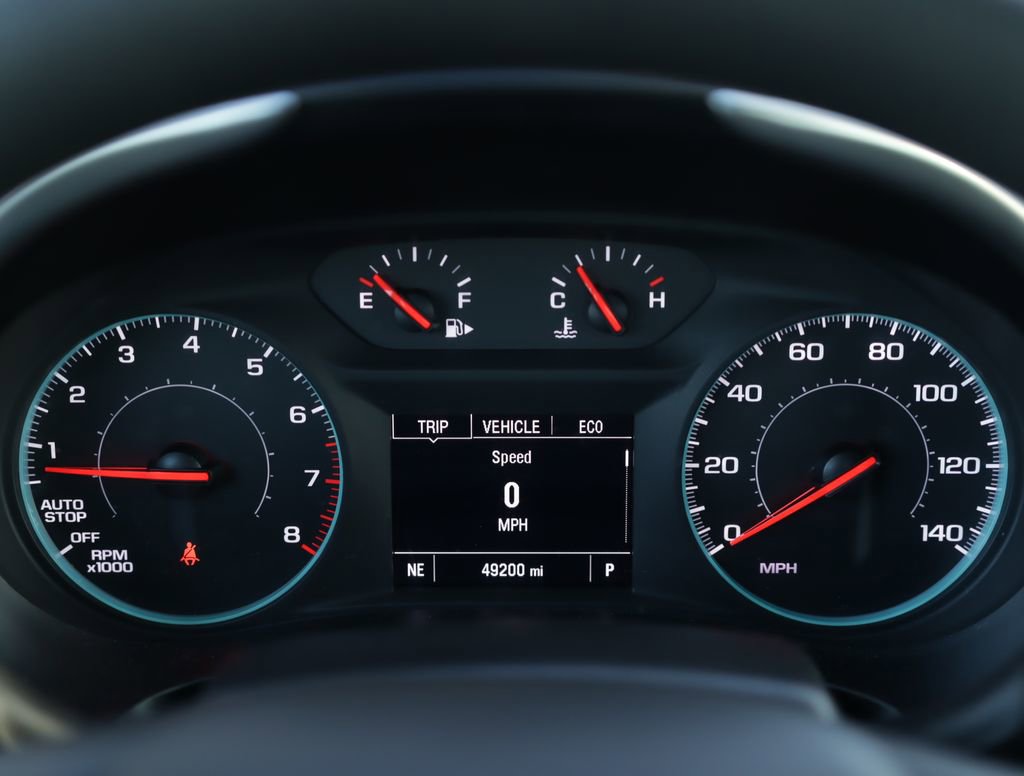 Used 2025 Chevrolet Malibu LT FWD image 11