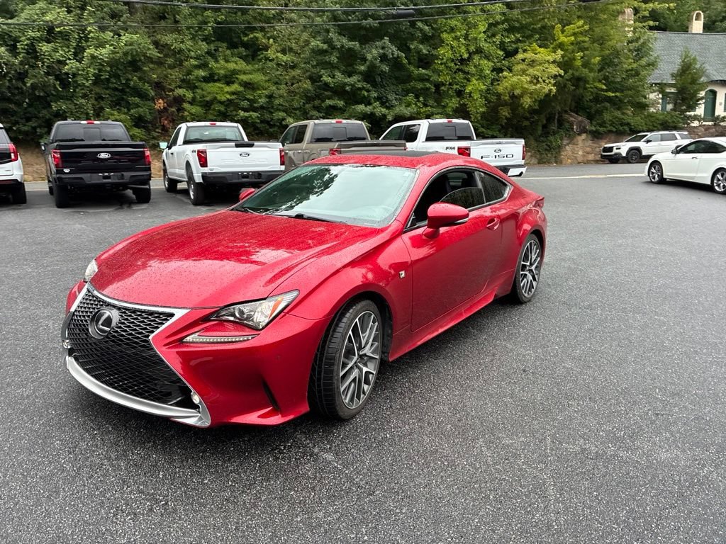 Used 2016 Lexus RC 200t RWD image 4