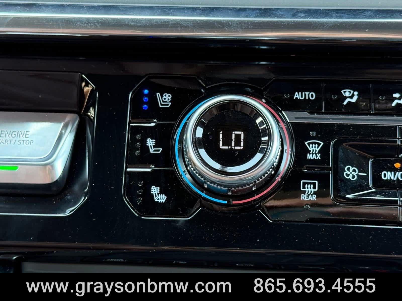 Used 2025 GMC Sierra 2500 Denali Ultimate AWD/4WD image 31