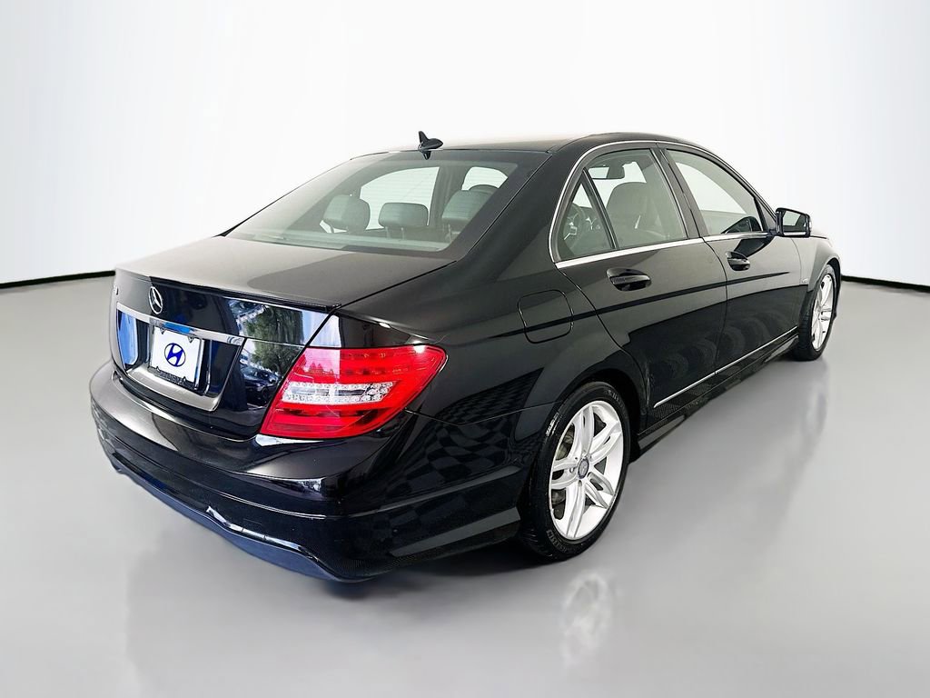 Used 2012 Mercedes-Benz C 250 Sedan image 5