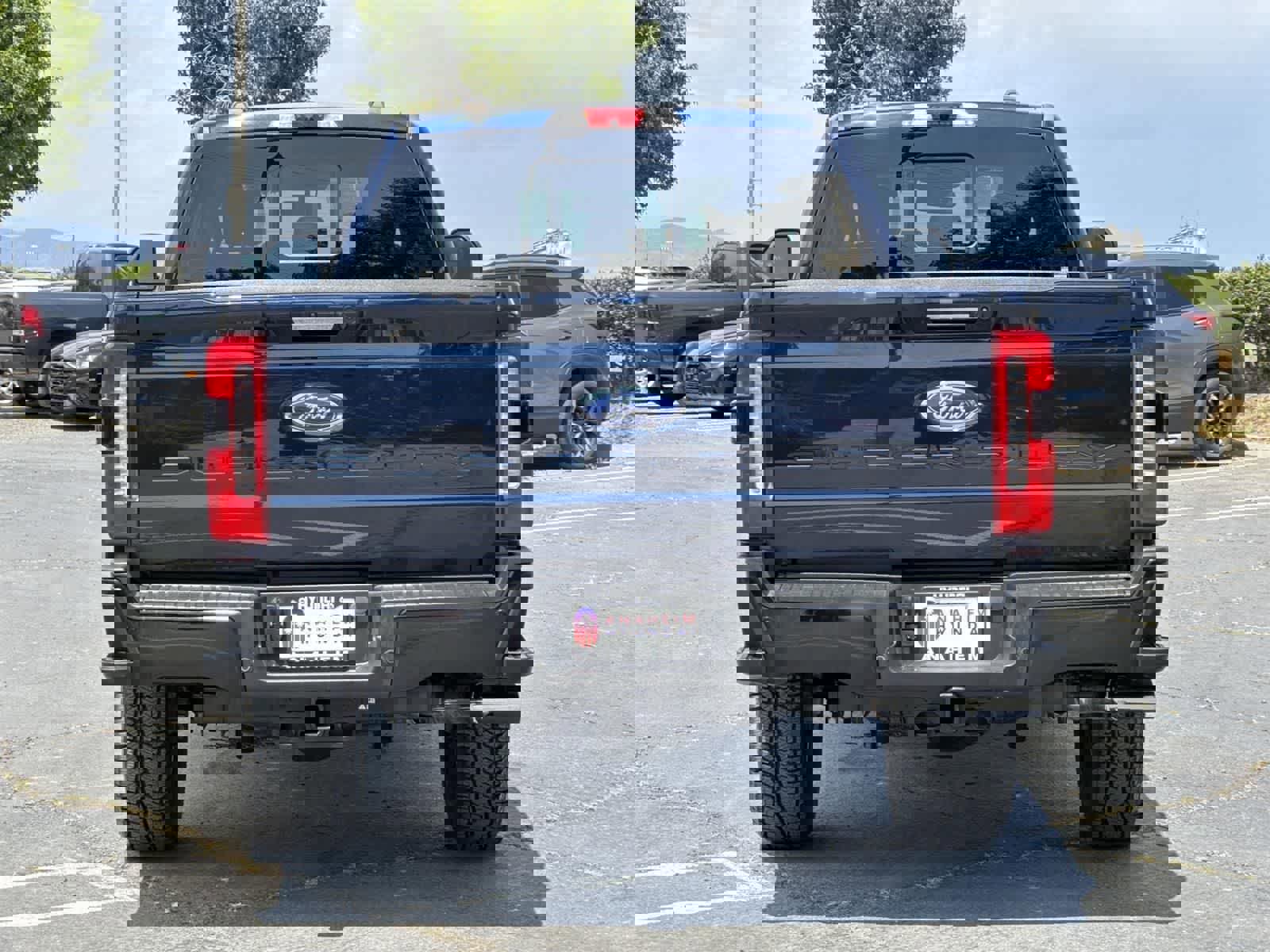 Used 2023 Ford F250 Lariat w/ Lariat Ultimate Package image 4