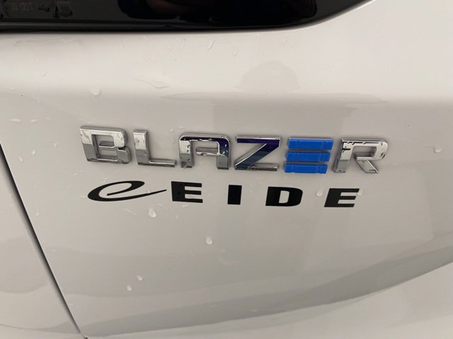 New 2024 Chevrolet Blazer EV LT image 14