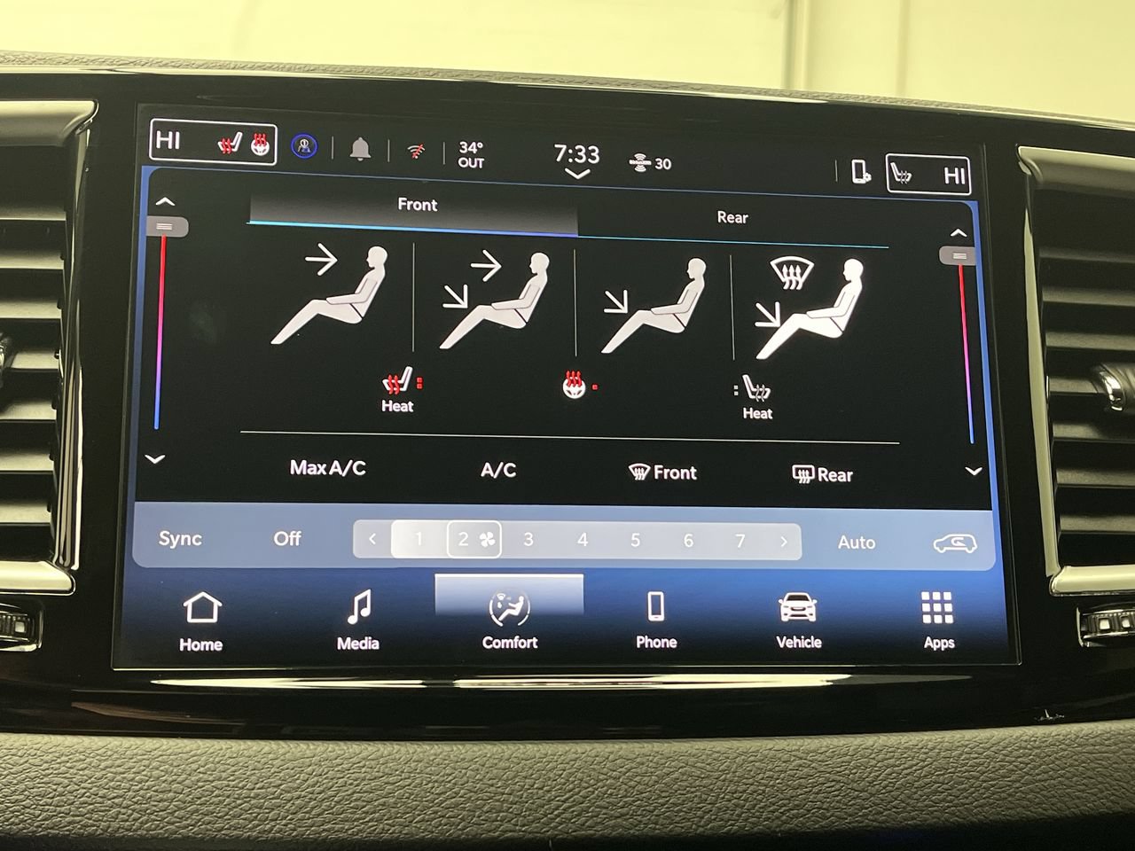 Used 2025 Chrysler Pacifica Select FWD image 20