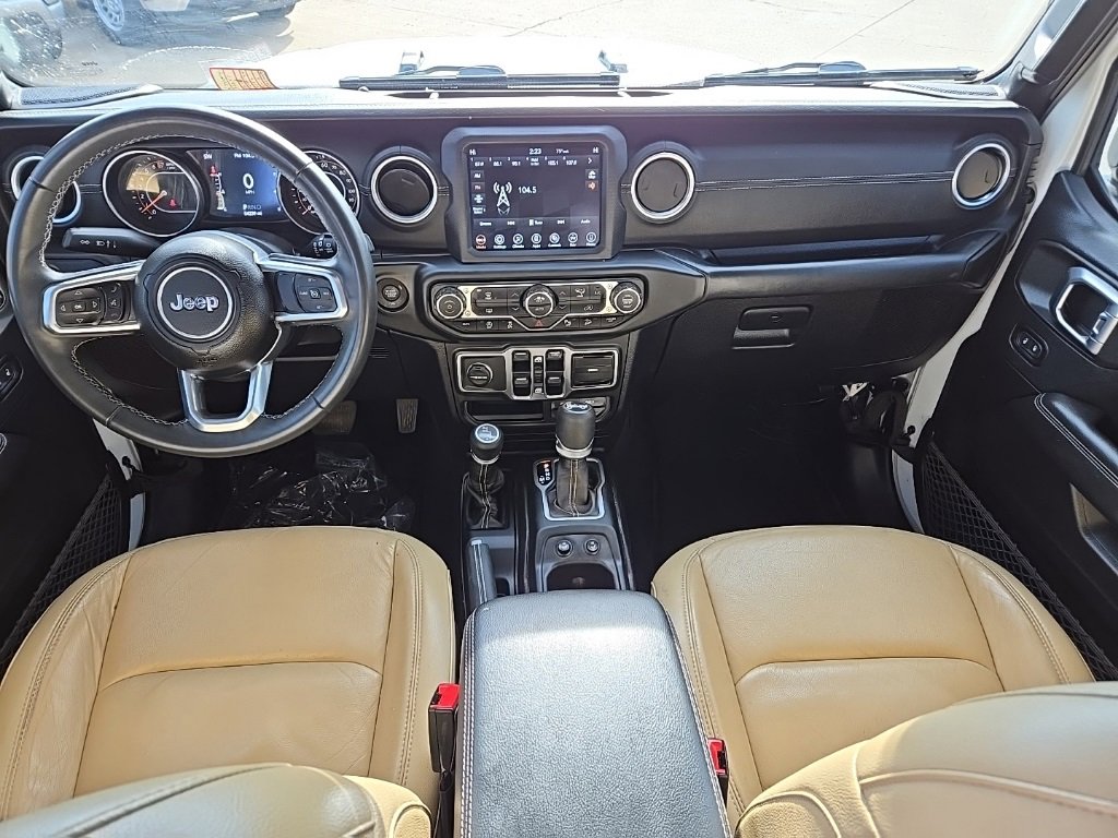 Used 2018 Jeep Wrangler Unlimited Sahara image 24