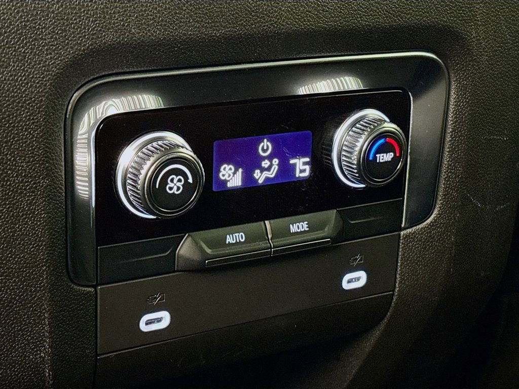 Certified 2023 GMC Yukon SLE w/ Gmc Pro Safety Plus Package image 26