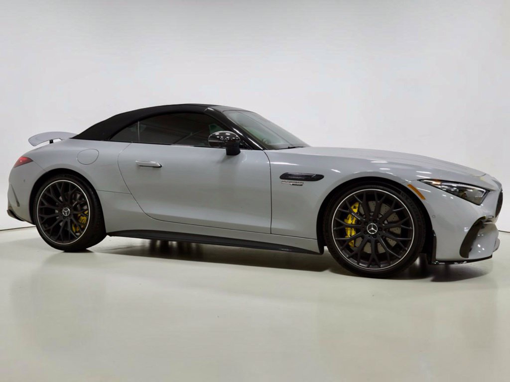 Used 2022 Mercedes-Benz SL 63 AMG 4MATIC image 26