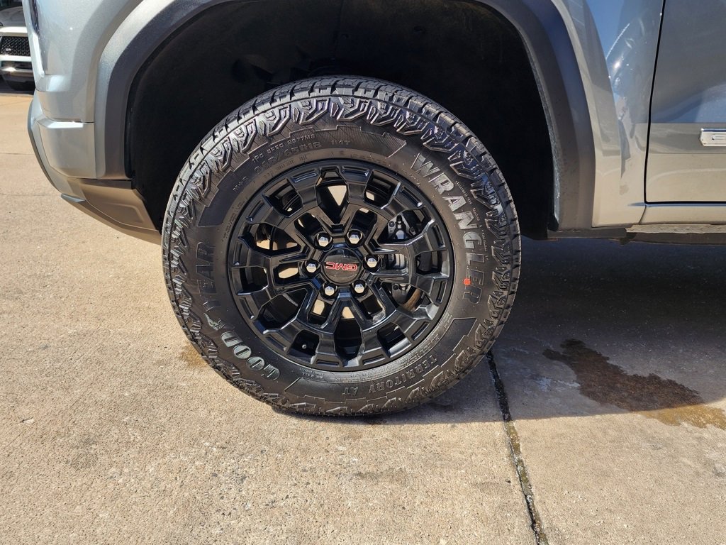 New 2026 GMC Canyon Elevation w/ Convenience Package image 52