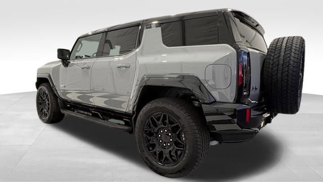 Used 2025 GMC Hummer EV 2X image 2