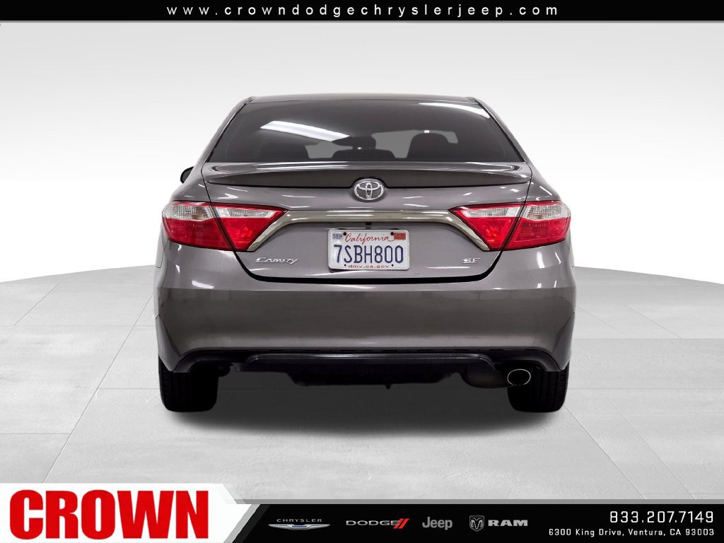 Used 2017 Toyota Camry SE FWD image 6