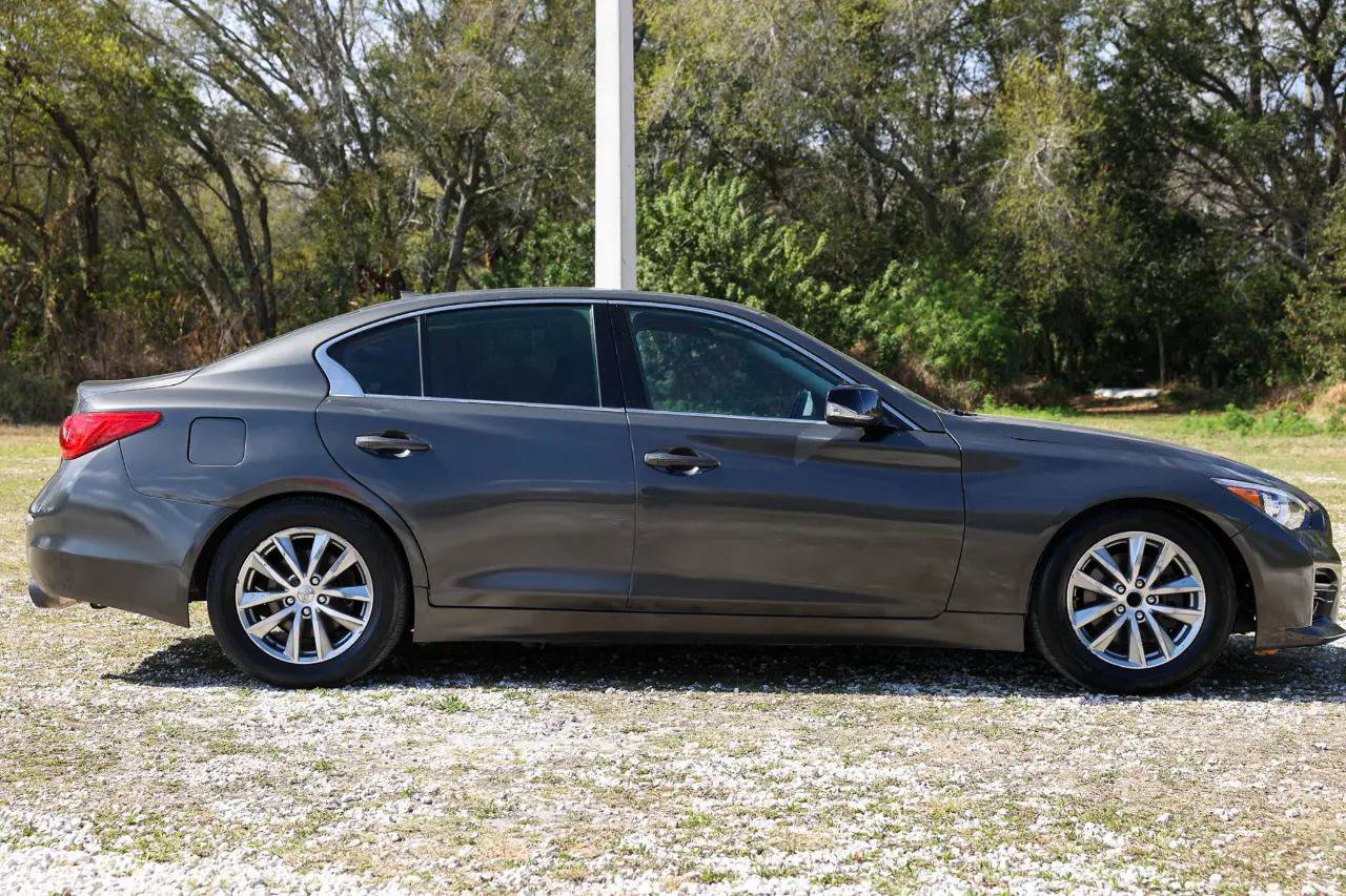 Used 2014 INFINITI Q50 w/ Moonroof Package image 13