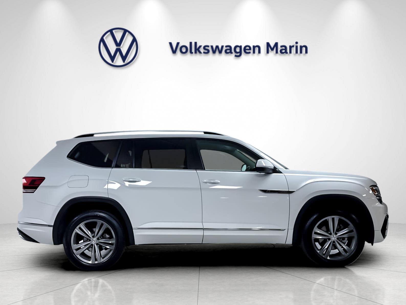 Used 2019 Volkswagen Atlas SE w/ Towing Package AWD/4WD image 6