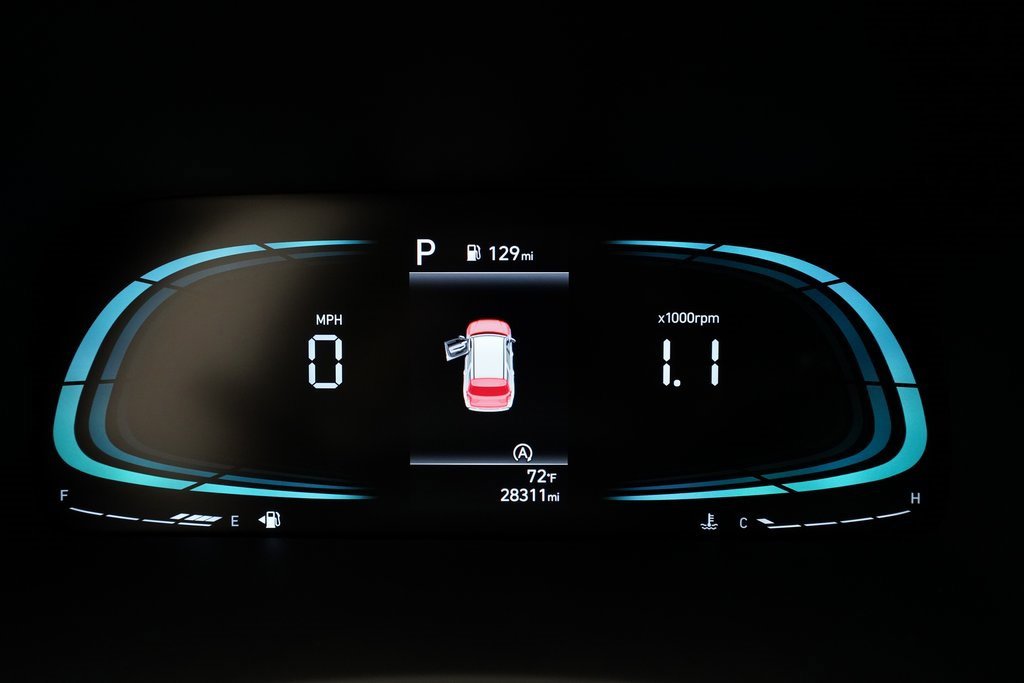 Used 2024 Hyundai Palisade SEL image 2