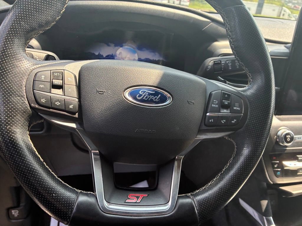 Used 2020 Ford Explorer ST w/ Premium Technology Package AWD/4WD image 24