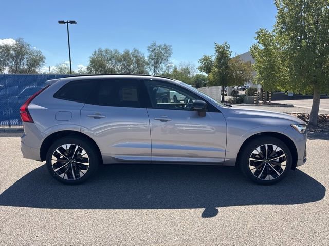 New 2026 Volvo XC60 B5 Plus w/ Climate Package image 3
