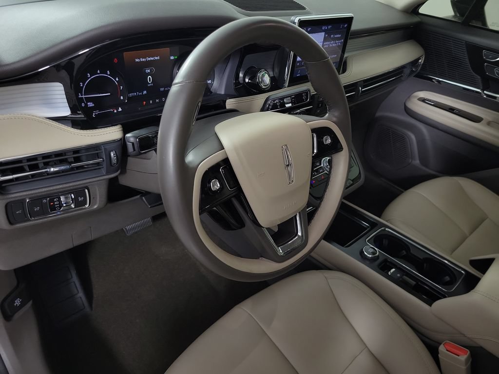 Certified 2021 Lincoln Corsair FWD w/ Convenience Package image 18