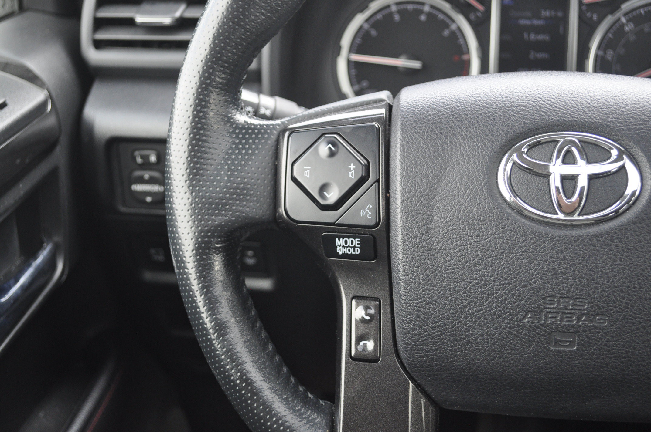 Used 2023 Toyota 4Runner TRD Off-Road Premium w/ Off Road Premium Plus Package image 20