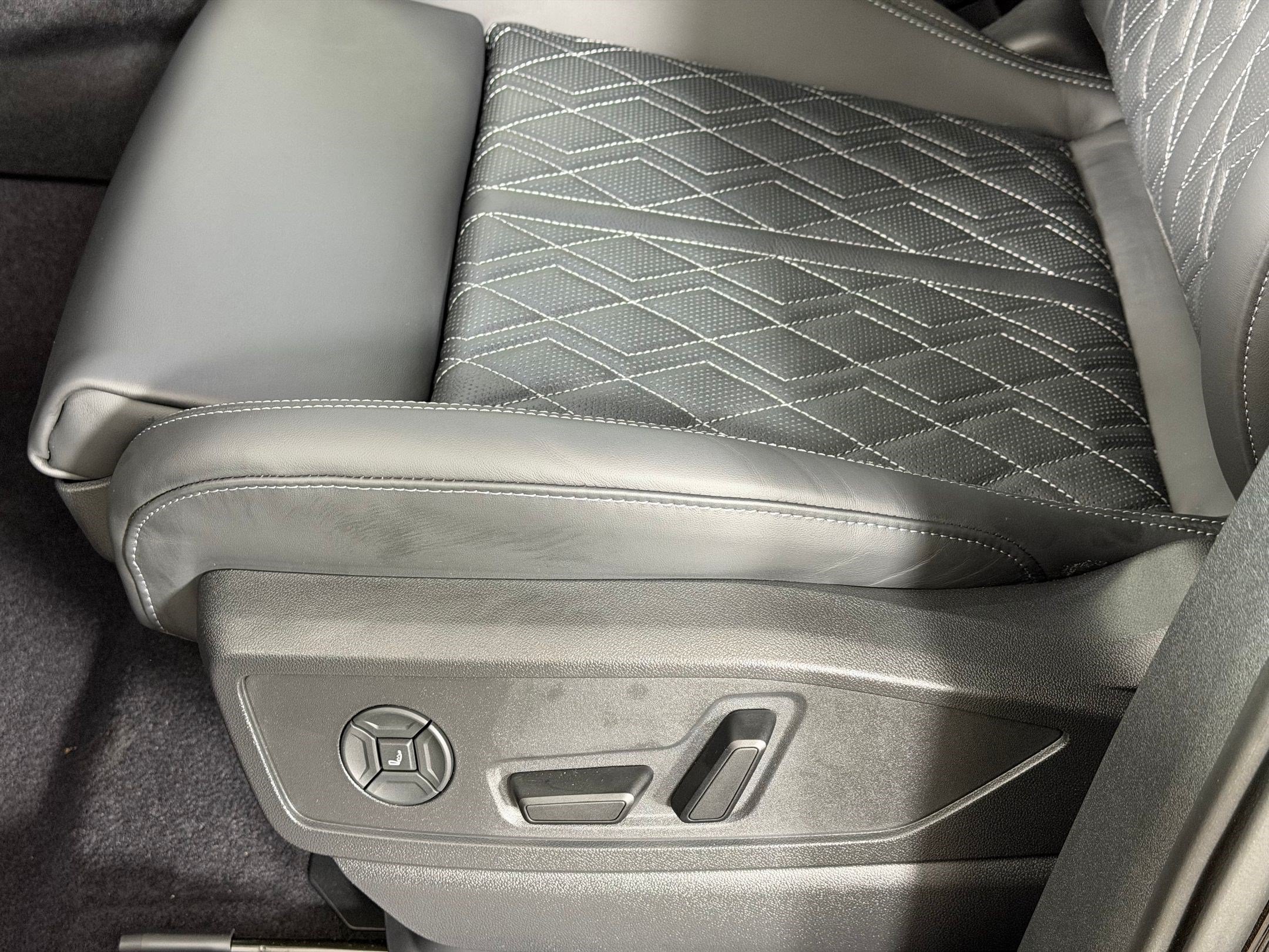 New 2026 Audi SQ5 Premium Plus AWD/4WD image 14