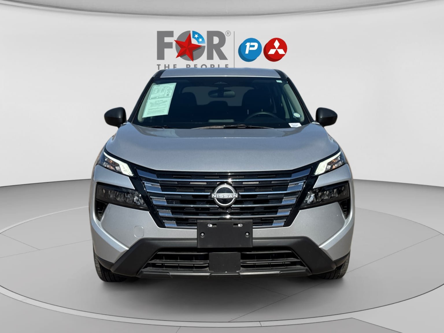 Used 2025 Nissan Rogue S AWD/4WD image 8