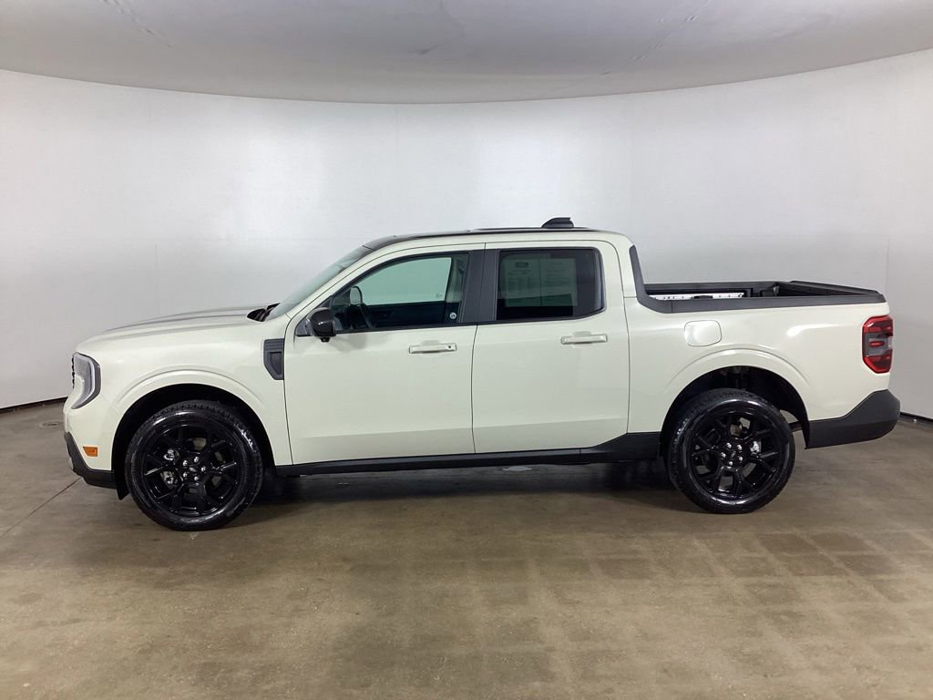Used 2025 Ford Maverick Lariat w/ Black Appearance Package AWD/4WD image 15