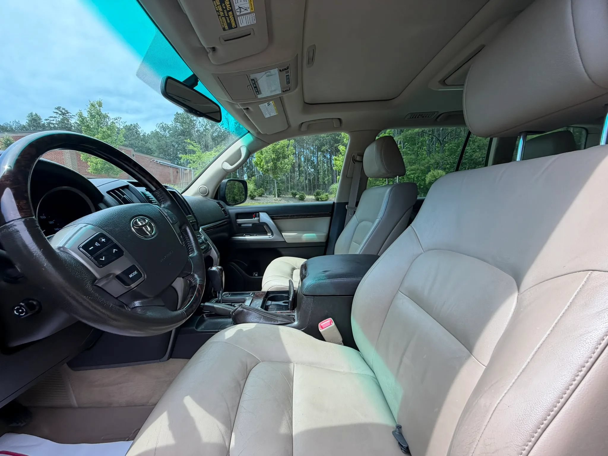 Used 2008 Toyota Land Cruiser AWD/4WD image 12