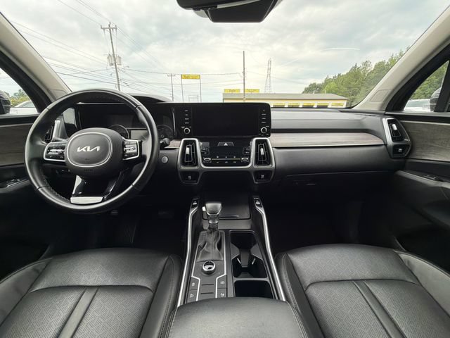 Used 2022 Kia Sorento S w/ Panoramic Sunroof Package AWD/4WD image 36