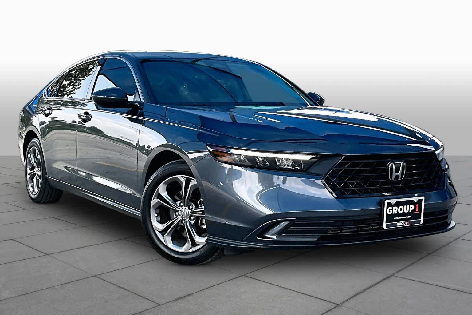 Used 2024 Honda Accord EX image 3