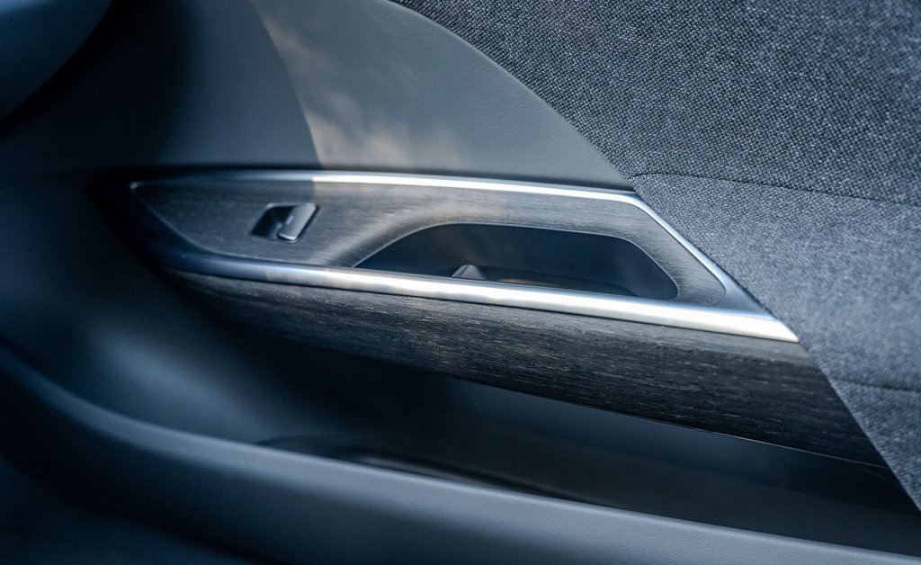 Used 2024 Lucid Air Touring image 15