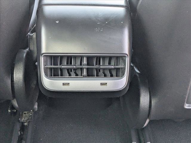 Used 2019 Tesla Model 3 Long Range image 16
