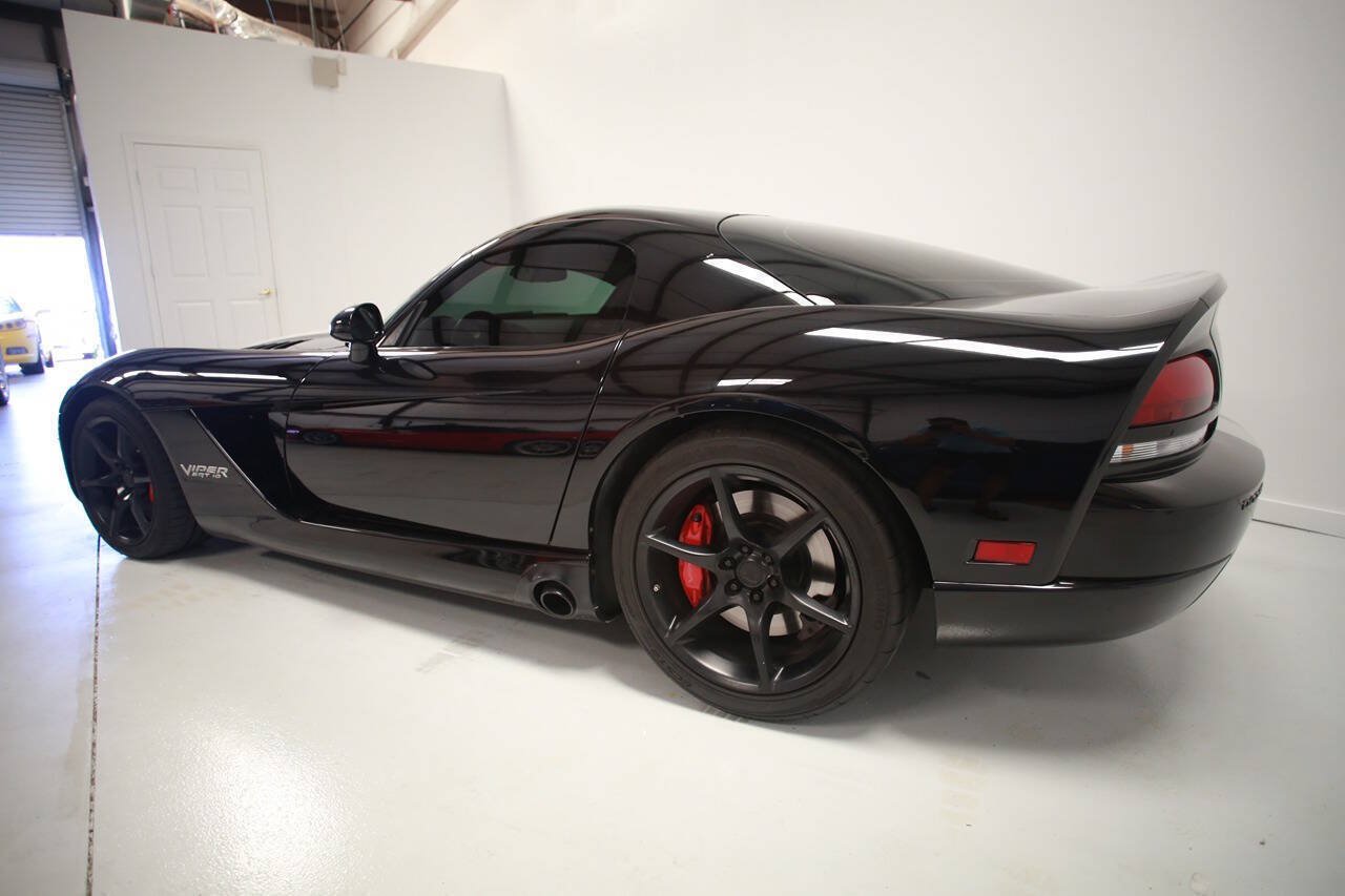 Used 2006 Dodge Viper SRT-10 RWD image 4
