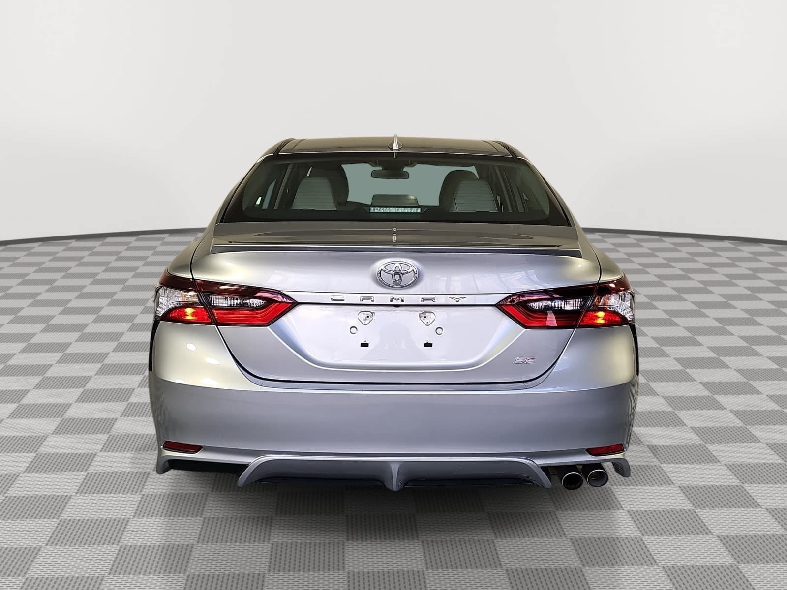 Used 2023 Toyota Camry SE FWD image 7