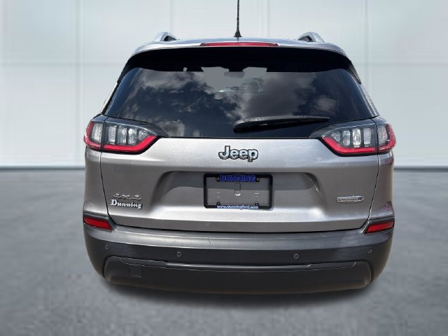Used 2021 Jeep Cherokee Latitude Plus w/ Sun & Sound Group AWD/4WD image 3