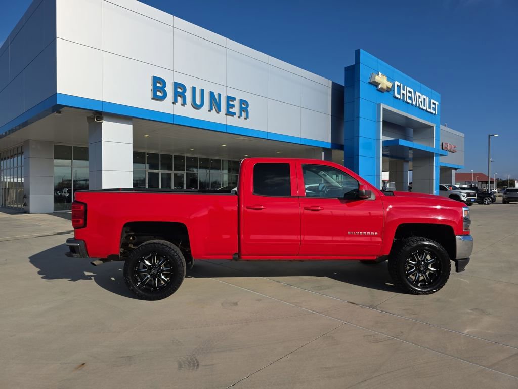 Used 2018 Chevrolet Silverado 1500 LT image 18