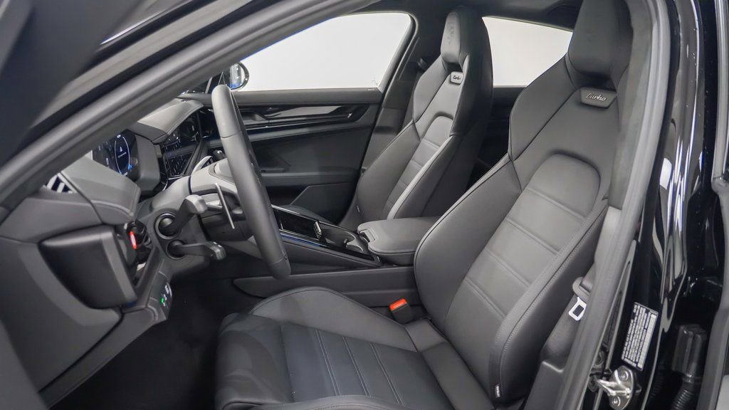New 2025 Porsche Panamera Turbo AWD/4WD image 5
