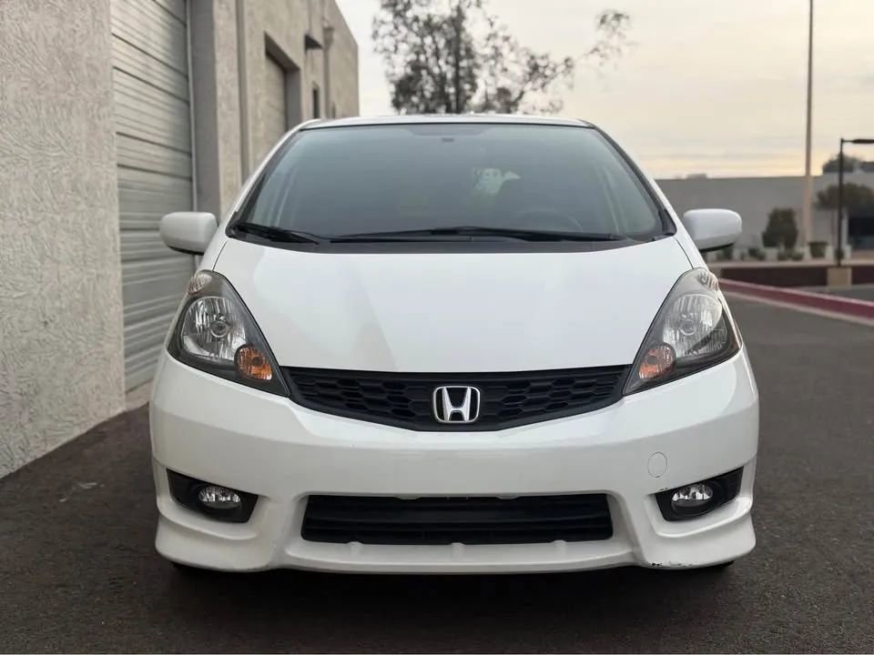 Used 2013 Honda Fit Sport image 7