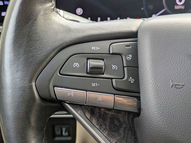 Used 2022 Cadillac Escalade Premium Luxury w/ LPO, Illumination Package image 29