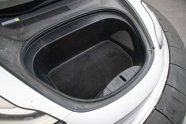 Used 2018 Tesla Model 3 Long Range AWD/4WD image 27
