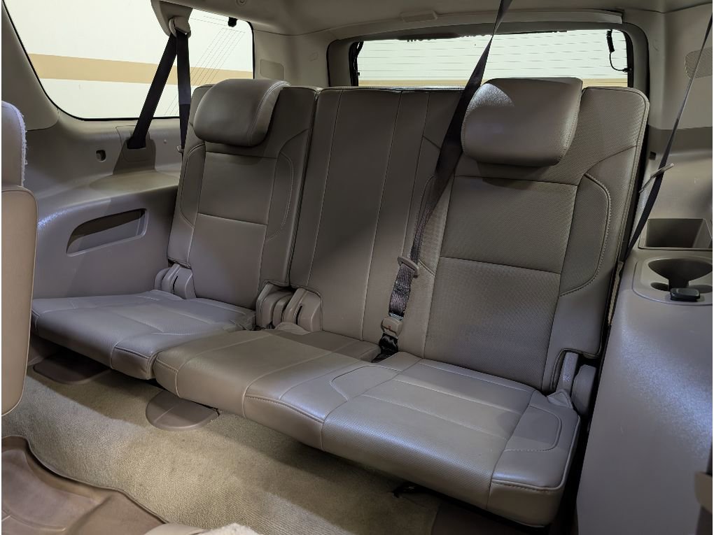 Used 2017 Chevrolet Suburban Premier image 16