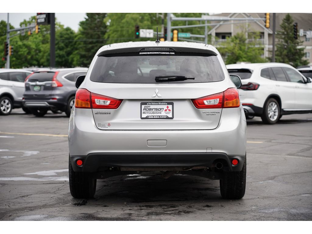 Used 2015 Mitsubishi Outlander Sport ES image 4