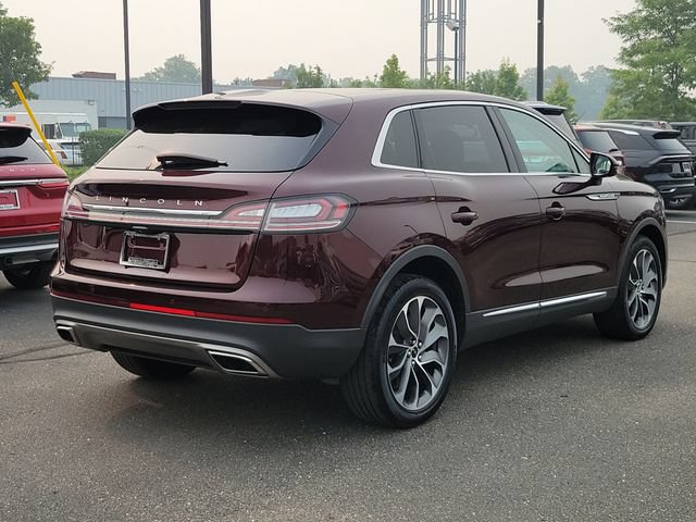 Used 2023 Lincoln Nautilus Reserve AWD/4WD image 4
