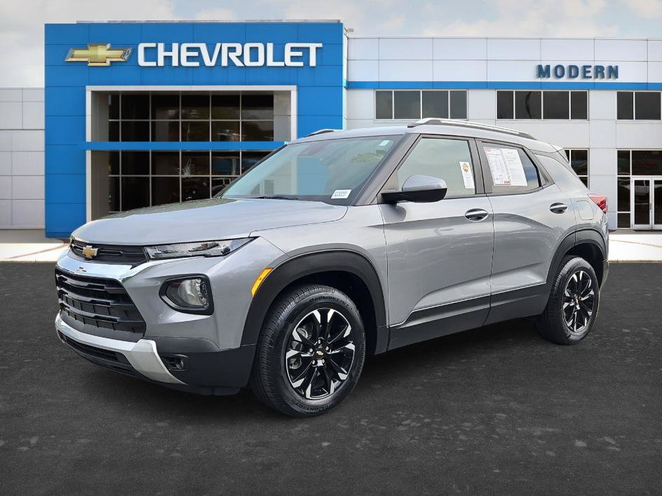 Used 2023 Chevrolet TrailBlazer LT FWD image 1