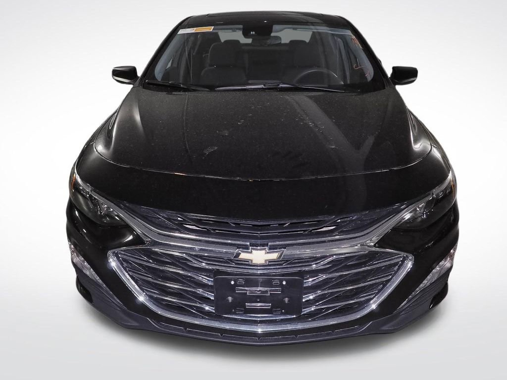 Used 2024 Chevrolet Malibu LT FWD image 3