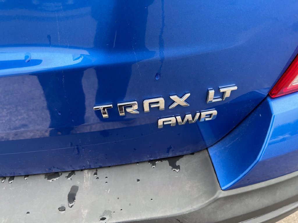 Used 2015 Chevrolet Trax LT AWD/4WD image 32