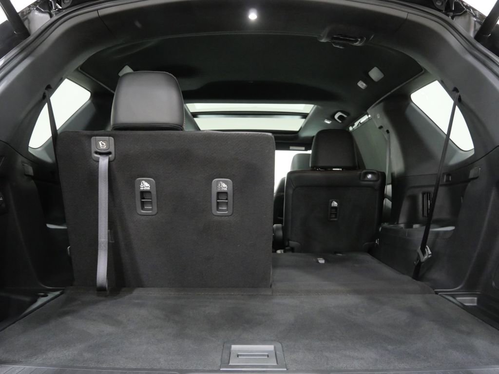 Used 2025 Honda Pilot TrailSport image 29