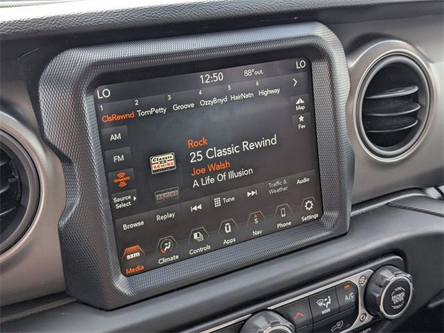 Used 2022 Jeep Gladiator Sport image 19