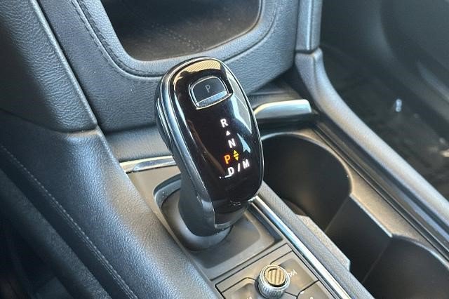 Certified 2024 Cadillac XT5 Luxury FWD image 29