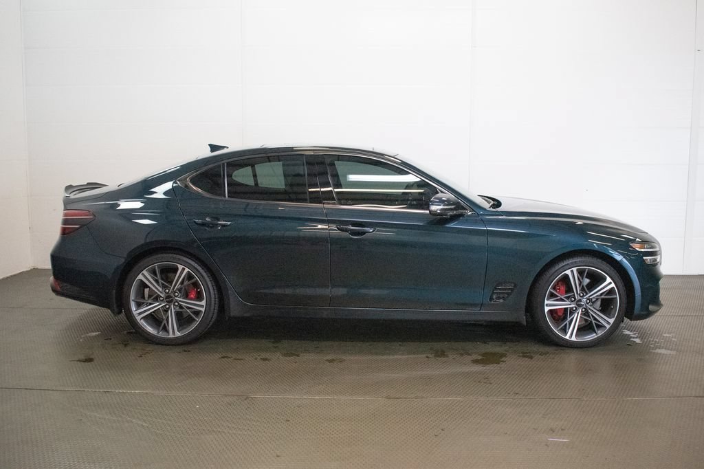 Used 2025 Genesis G70 3.3T Advanced AWD/4WD image 3